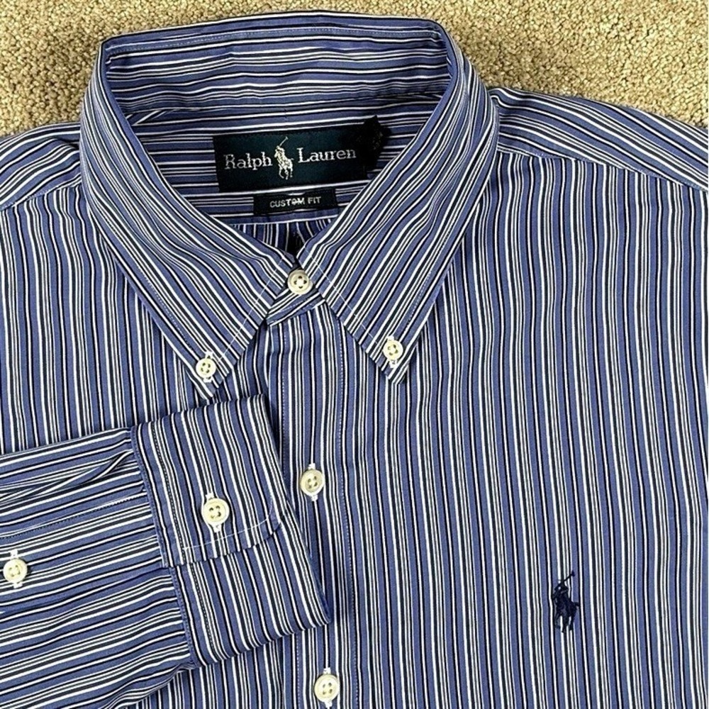Ralph Lauren Men's Medium Blue Striped Button Down‎ Long Sleeve Shirt